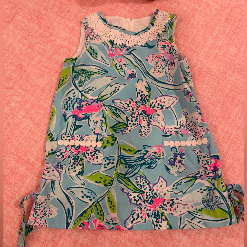 Lilly Pulitzer Blue and Green Floral Kids Dress like new! Size 3
